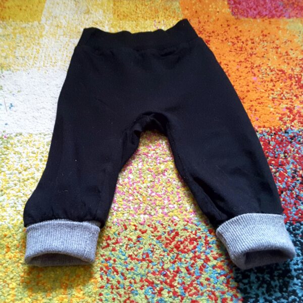 Baby Pumphose schwarz